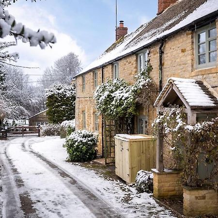Charming 17Th Century Cotswold Cottage Adlestrop Esterno foto