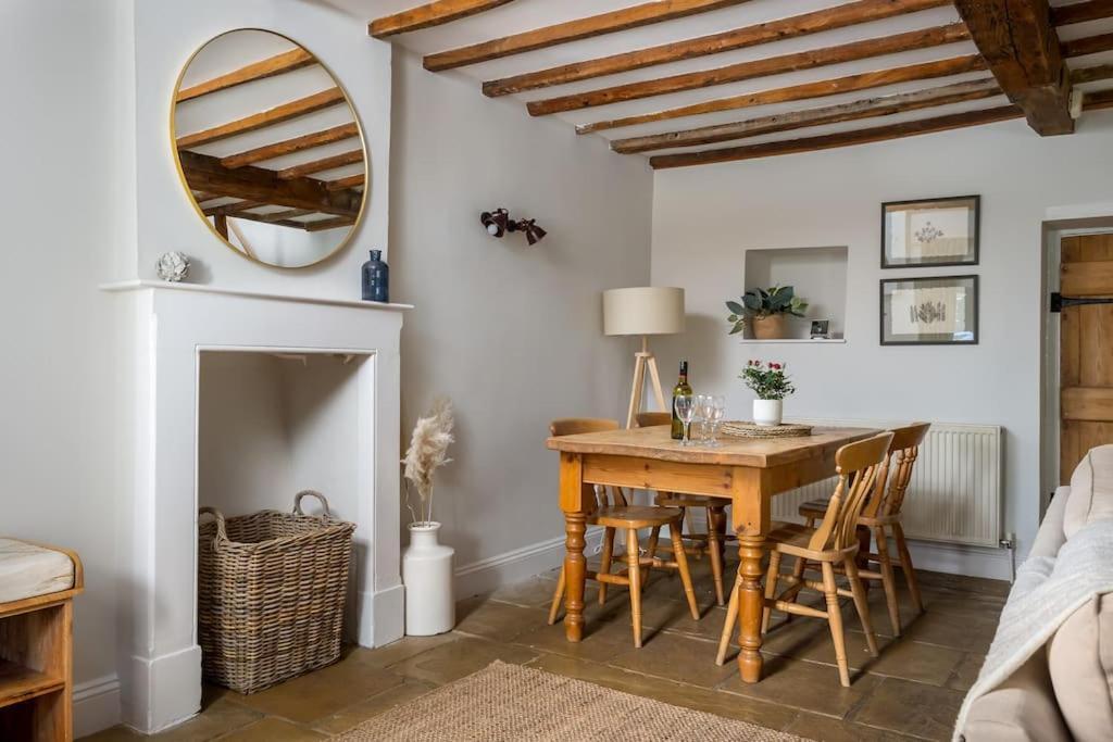 Charming 17Th Century Cotswold Cottage Adlestrop Esterno foto